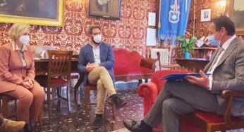 “Abbattiamo e riqualifichiamo la piazza di Aquino”, donato a Monreale un progetto (VIDEO)