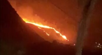 In fiamme Casaboli e San Martino, intanto qualcuno accende fuochi artificiali