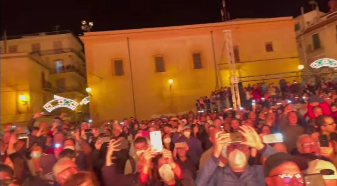 Monreale, poco o più di 1800 posti in piazza per Sasà Salvaggio e i The Kolors