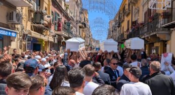 Monreale in ginocchio per Masino, Salvo e Andrea, l’urlo dei familiari: “LO STATO DOV’E’?”