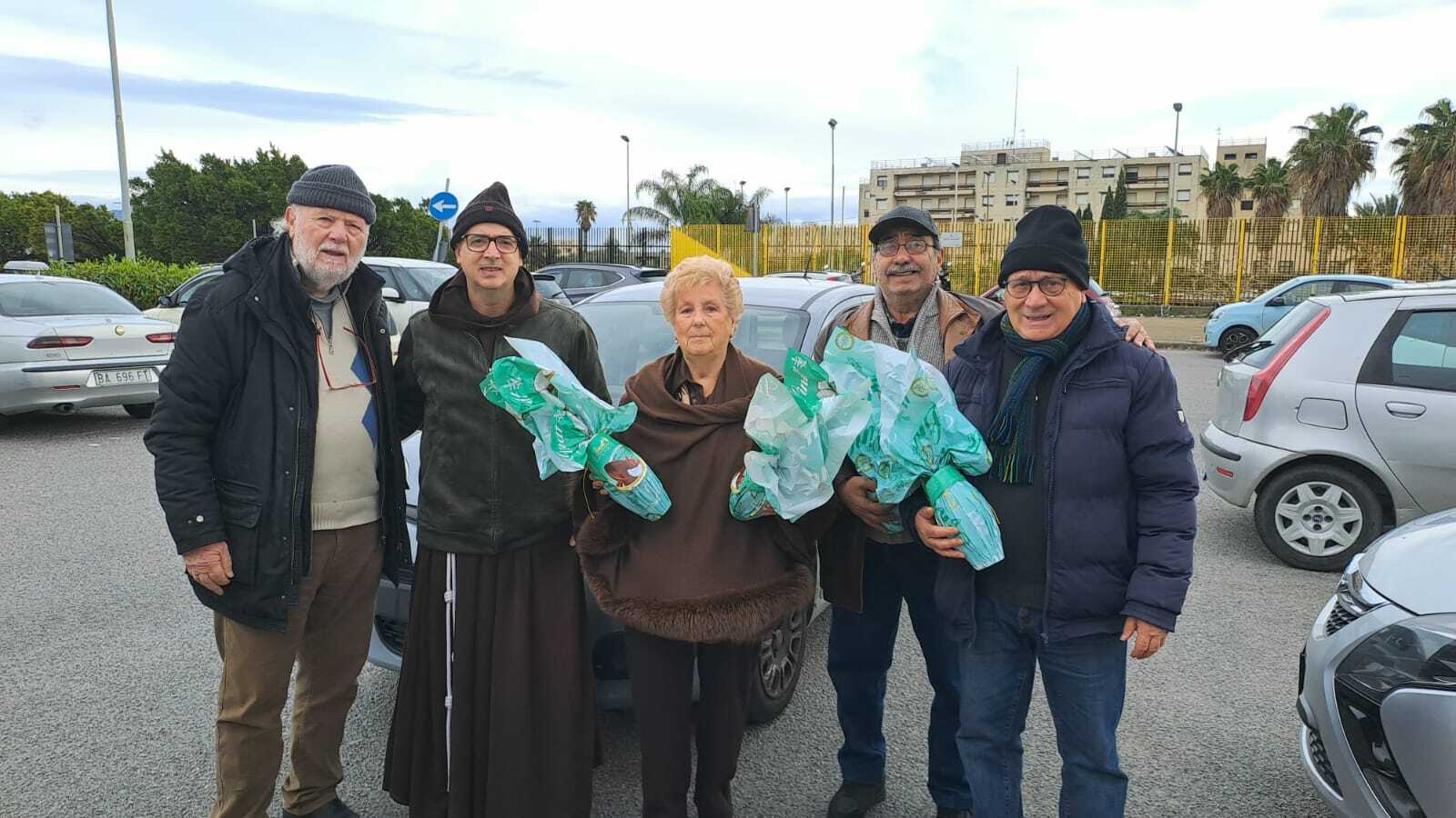pasqua nelle carceri donate 150 uova alle detenute del pagliarelli da Monrealelive.it pasqua nelle carceri donate 150 uova alle detenute del pagliarelli